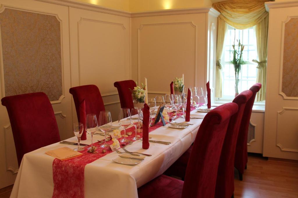 Schlosshotel Hirschhorn Extérieur photo